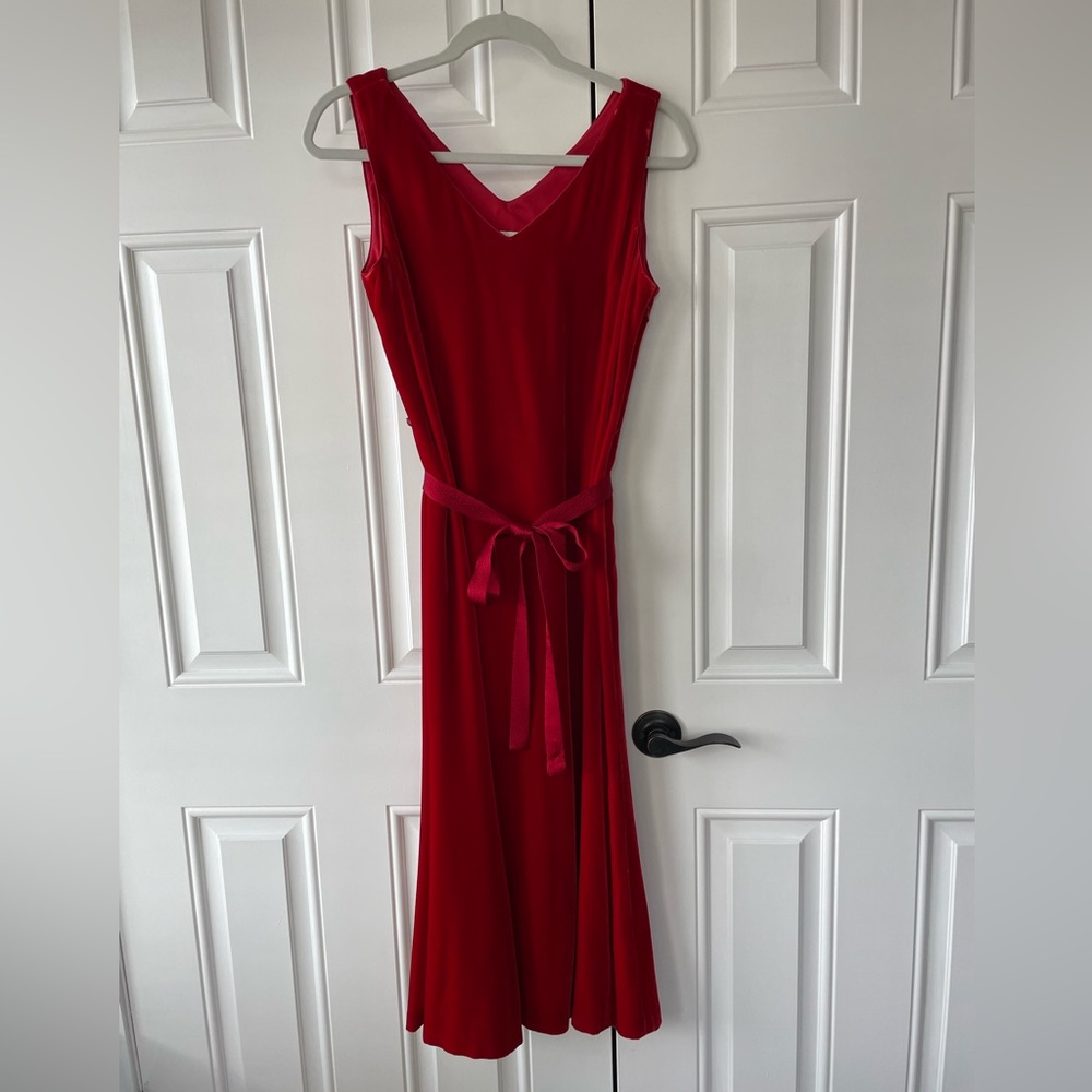 Doncaster Red Velez MIDI Dress